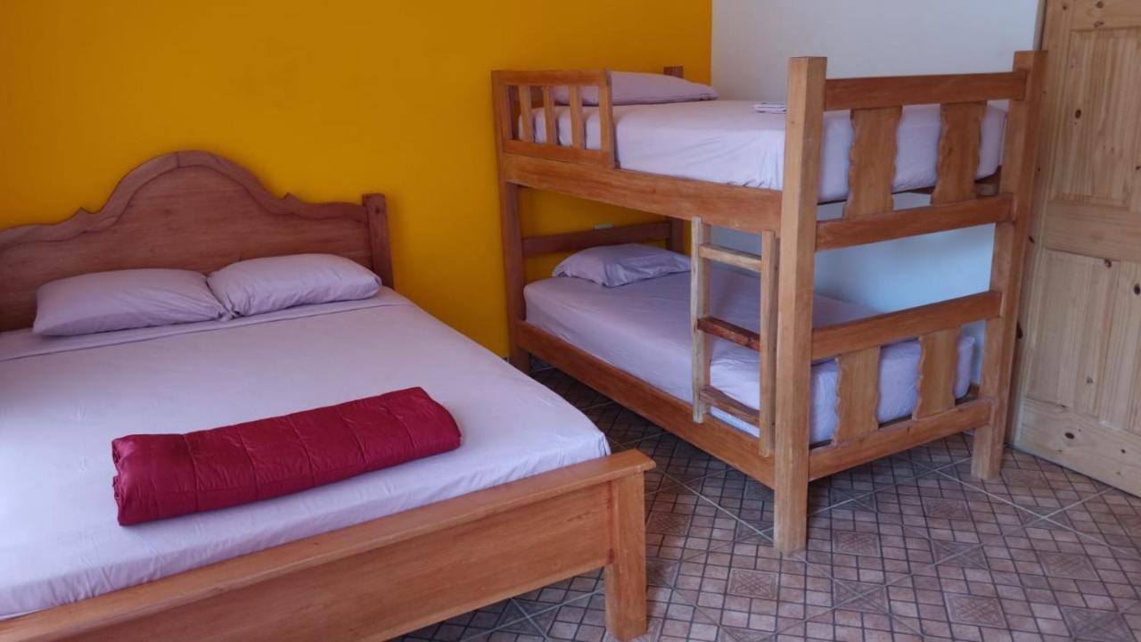 פורטובלו Rainforest Lodge Del Rio מראה חיצוני תמונה
